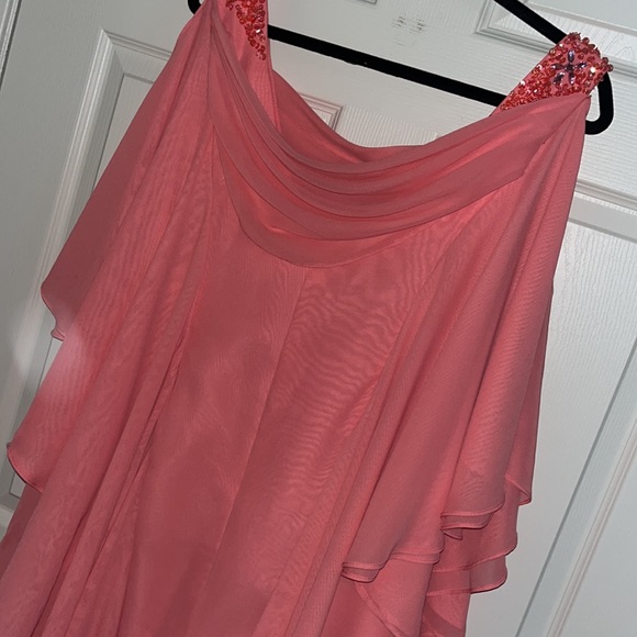 💎👗💎• 🏰 JJ’s House x 🥂 Anniversary Vibes•👗💎👗 - Picture 9 of 16